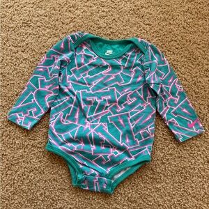 Nike Kids Bodysuit in Teal and Pink